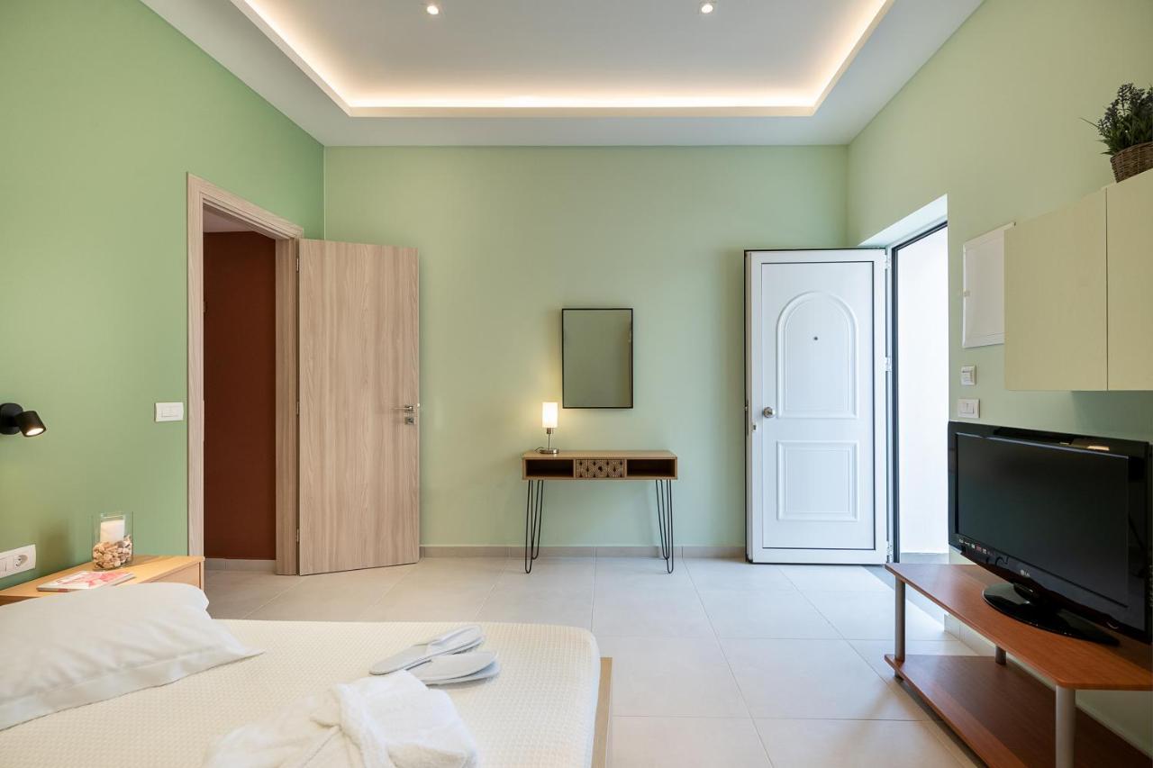 M City Apartments 100M From The Beach Chania  Exterior photo